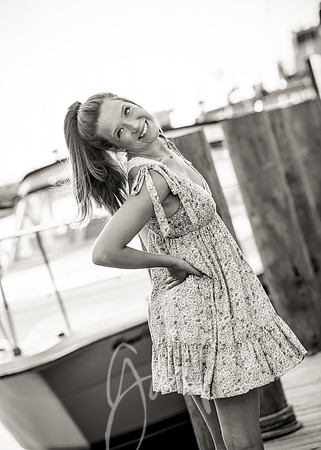 Weezie-46bw