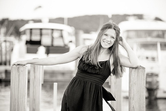 Weezie-54bw