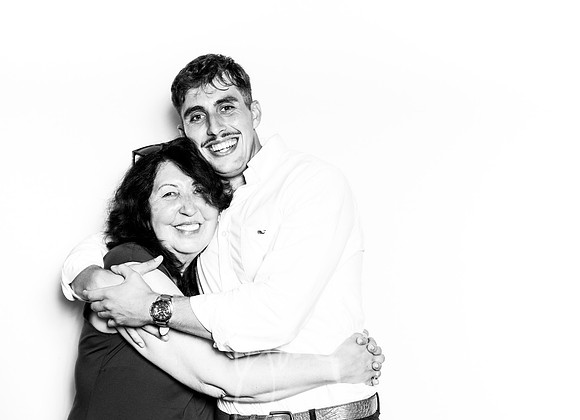 Imaging on White - Lissa & Rob-32