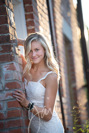 Julia-50-Edit