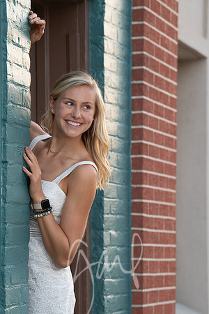 Julia-80-Edit