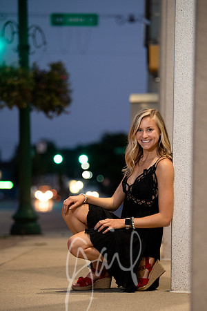 Julia-100-Edit