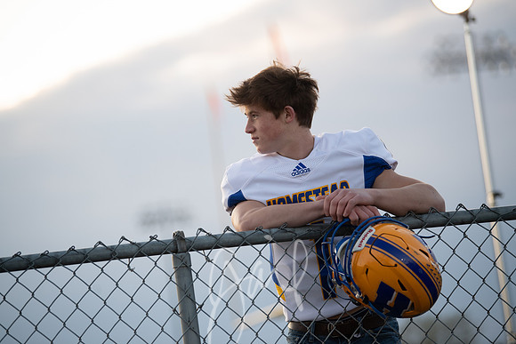 SamFootball-19