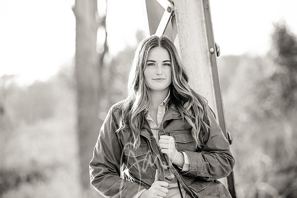 LilyF-3bw