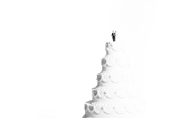 Imaging on White cake-1